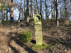 1. Fußfall nach der Verwüstung (Foto: Karl-Franz Thiede)